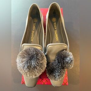 Tory Burch Pom Pom Smoking Slipper Satin/Grosgrain, 7.5, worn once.
